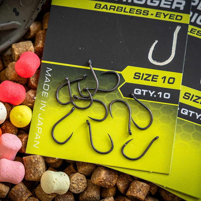 Matrix X6 Carp Pellet Rigger Barbless Eyed Hooks